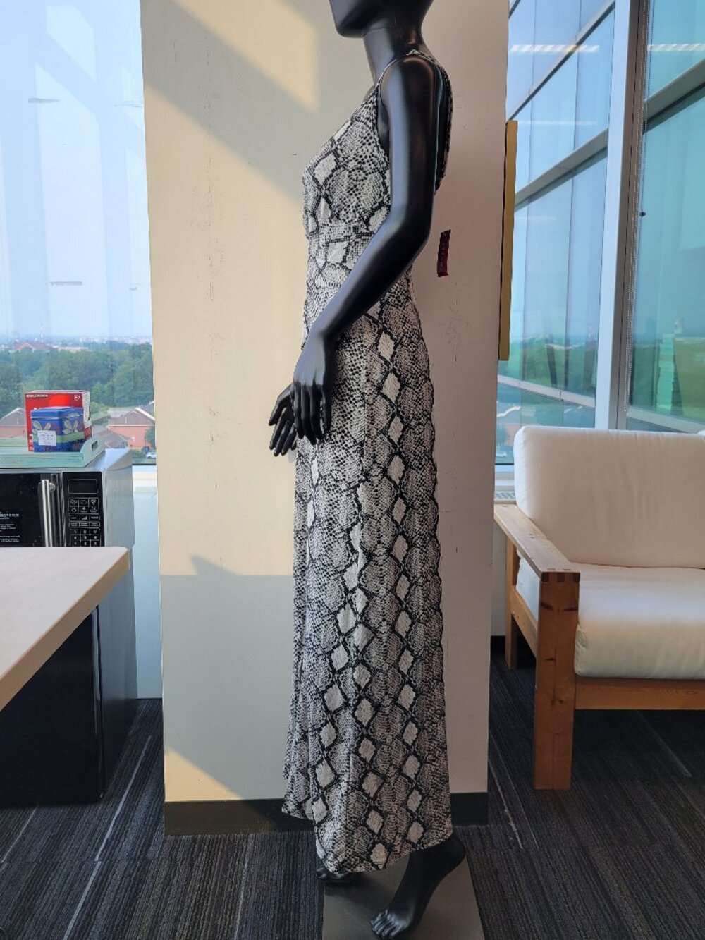 Guess SL Python Max Dress - Picture 2 of 8